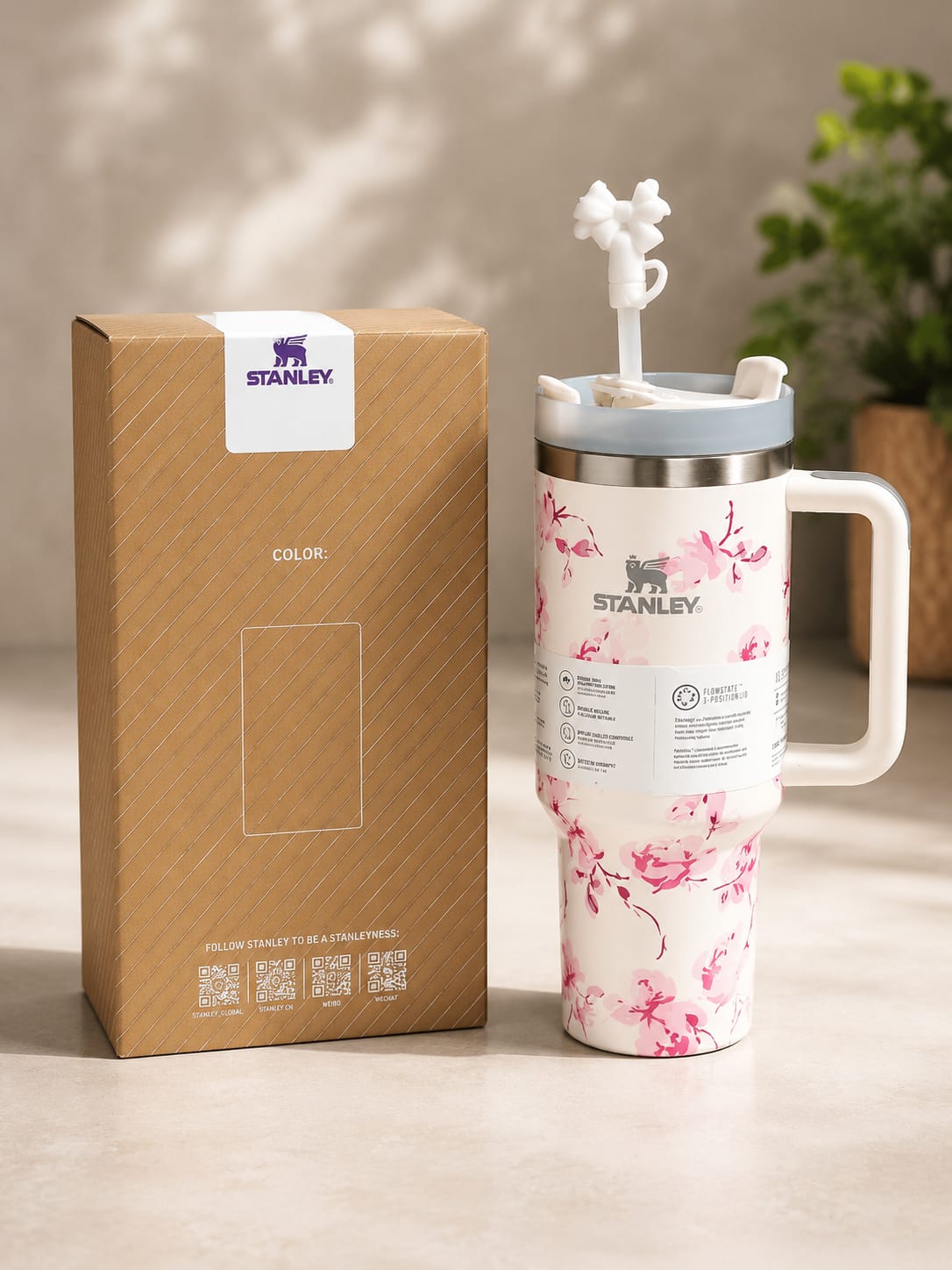 Stainless Steel Tumbler with Handle & Straw  – Vacuum Insulated Travel Mug for Hot & Cold Drinks